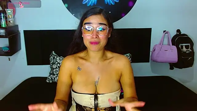 Ana_Riderr – Live XXX-chat