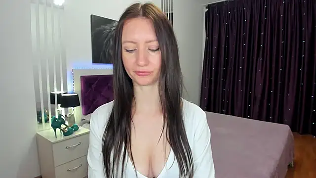 Chat +18 de NikaHoney ao vivo