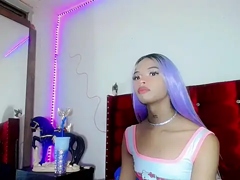 Show modela DahliaGill na web-kameri