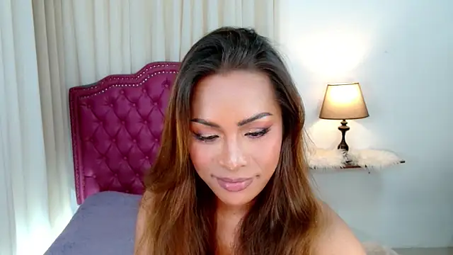 DreamLADYBOY: вебкам-шоу