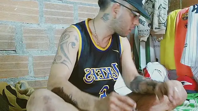 Alphamaster_92 Obrolan Langsung XXX