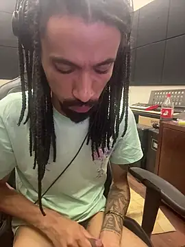 FavelaDaddyCum's Webcam Show