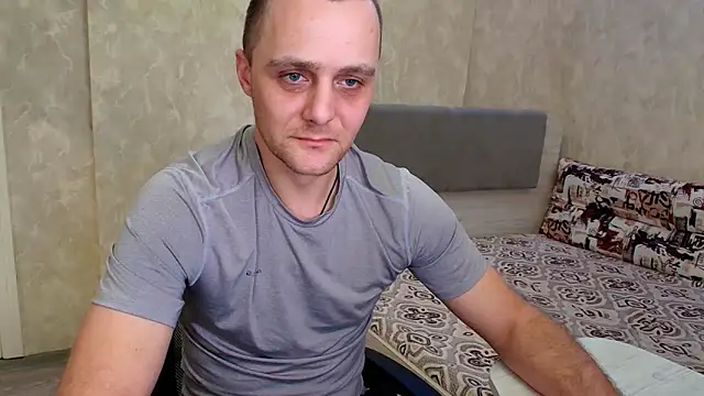 Ethan_G_'s Webcam Show