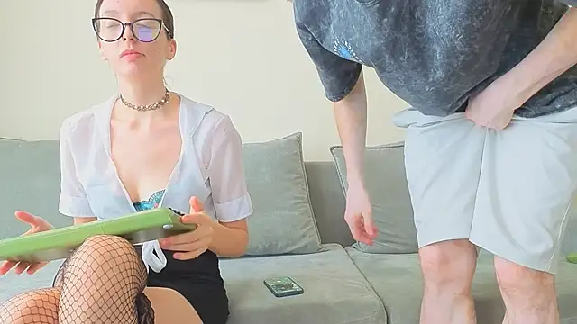 Show modela Morning_Stars na web-kameri