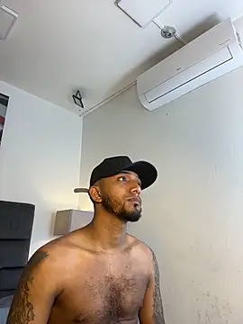 XXX chat uživo modela Robin_Rief