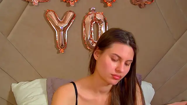 แชท XXX สดของ AliceVersal