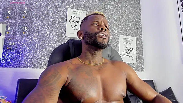 XXX chat uživo modela Mark_Vega