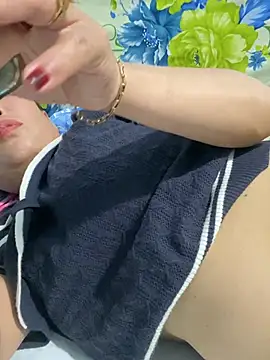 Linaannn 网络视讯表演