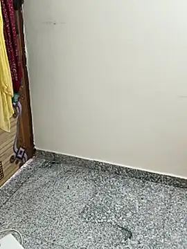 Czat XXX na żywo – Shanu_Shah