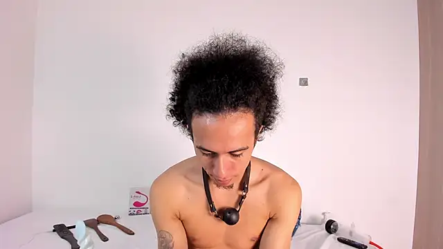 zadders_yb Show Webcam