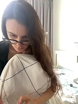 Homu_chann Webbikameraesitys