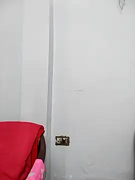 Kiritika_1 Chat XXX in diretta