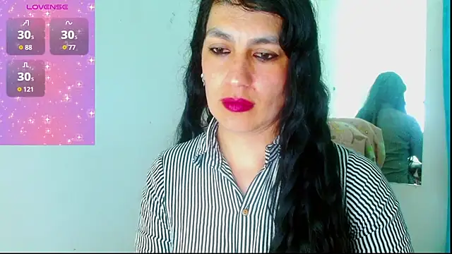 Chat +18 de cristina_connor ao vivo