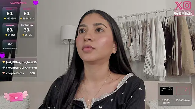 Sweetnaughtygirl_ 现场XXX聊天