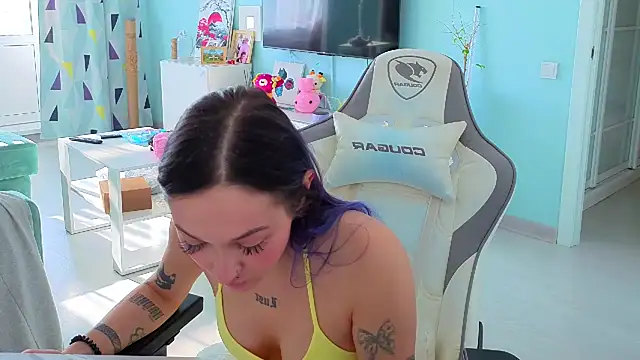 Chat +18 de Im_suka ao vivo