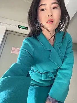 sunny-520 即時 XXX 聊天