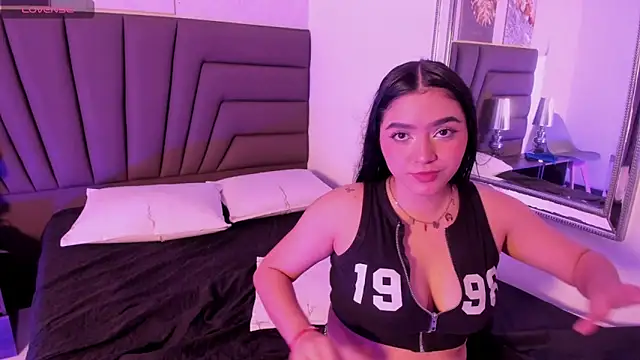 Chatroom XXX en direct de JhoanAndScarlet