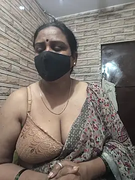 MissNaina Webcamshow