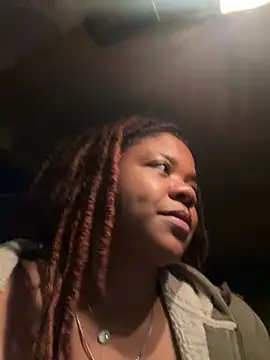 HEARTBREAKBREのウェブカメラショー