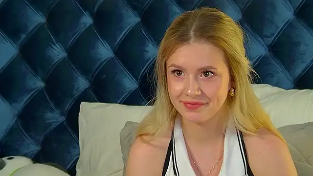 MilanaBalmain: απευθείας συνομιλία ΧΧΧ