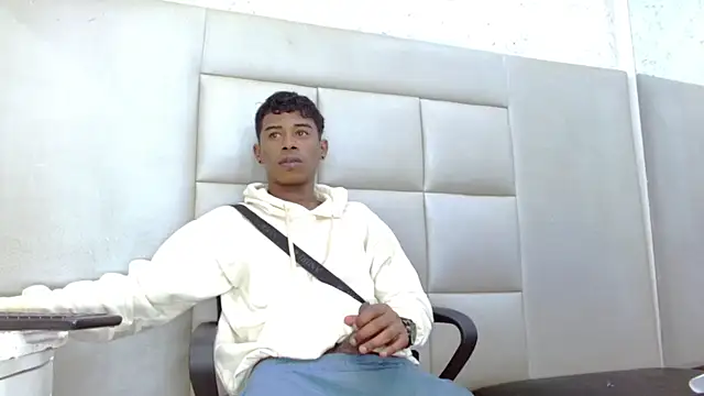 Chat XXX Live TonnyMarck