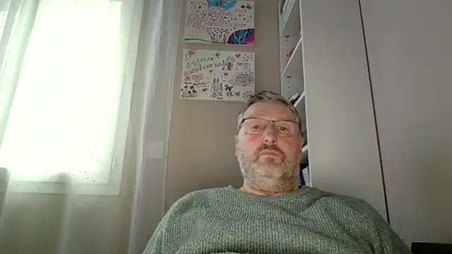 doudou310 在線直播表演