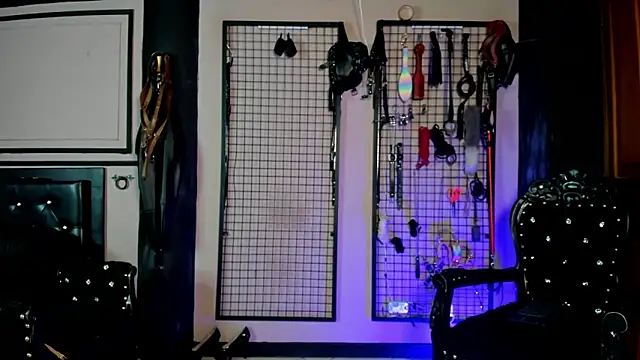 XXX chat uživo modela Twisted_Fantasy