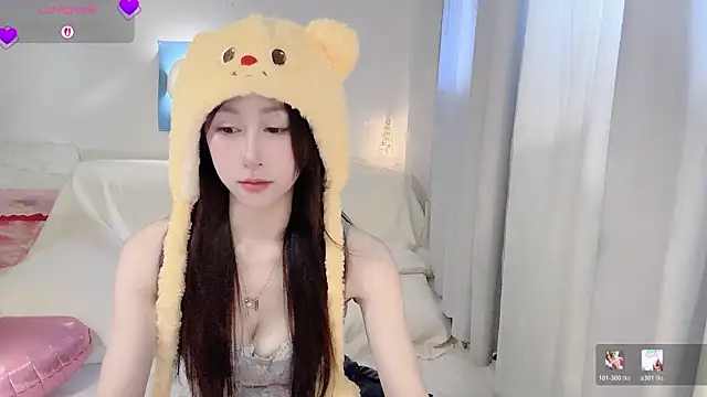 XXX chat uživo modela Fayebae_11