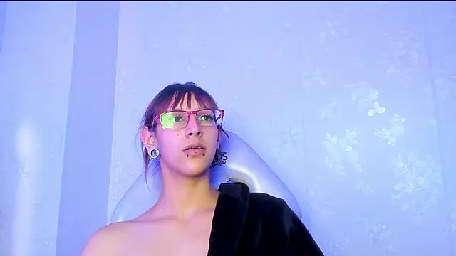 Chat XXX en directo de KatsuraRen