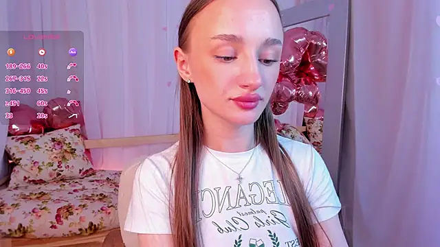 miiss__luluのライブXXXチャット