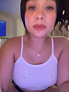 Chat +18 de bella_parisi ao vivo