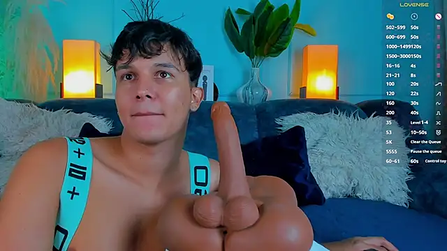 Živý XXX chat Leo_Savage_