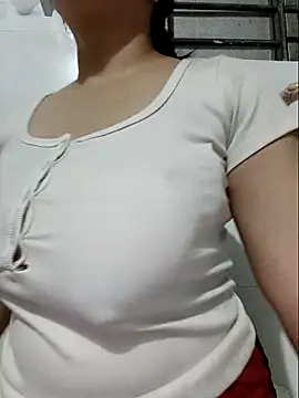 Shine_Mai ওয়েবক্যাম শো