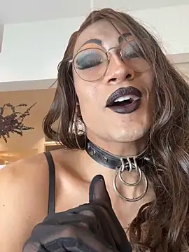 Show modela Lia_Jones77 na web-kameri