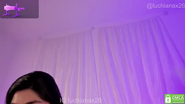lucy26_ Live XXX Chat