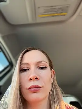 LavenderHot Live XXX-Chat