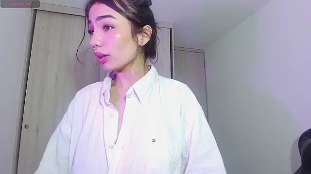 Show de webcam de AriaLakshmi