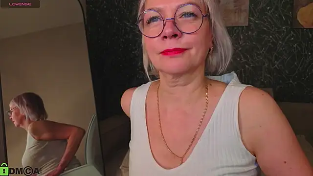 Ann_Annise: απευθείας συνομιλία ΧΧΧ