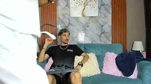 YOUNG_BOYS_HELL webcam show