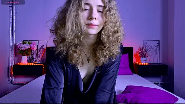 Curly_Girl_Anna: απευθείας συνομιλία ΧΧΧ