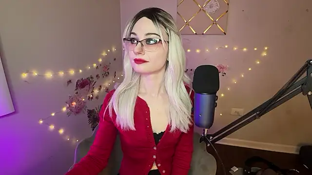 Chat +18 de Starr1123 ao vivo