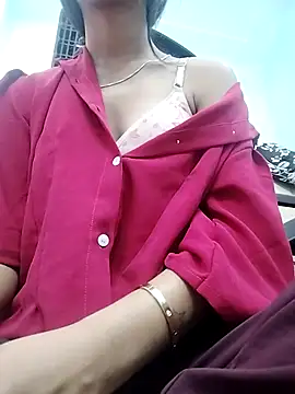 Noor-09-のウェブカメラショー