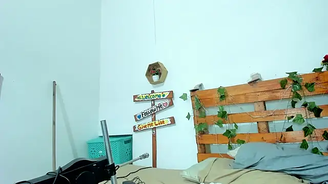 cris_dulce Adlı Modelin Canlı XXX Sohbeti