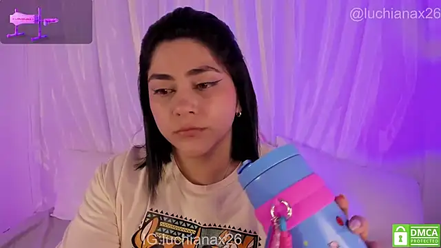 lucy26_'s Live XXX Chat