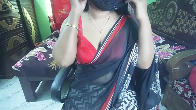 BengaliQueenStarのライブXXXチャット