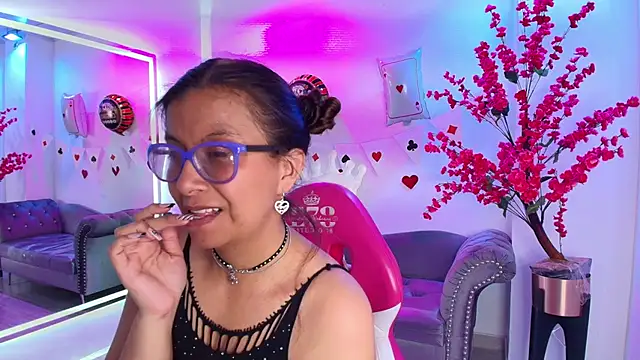 Chat XXX ao vivo de Amber__rouge