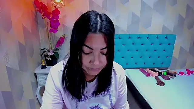 AdaFawxx – Naživo XXX chat