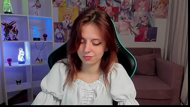 Chat +18 de FreyaVey ao vivo