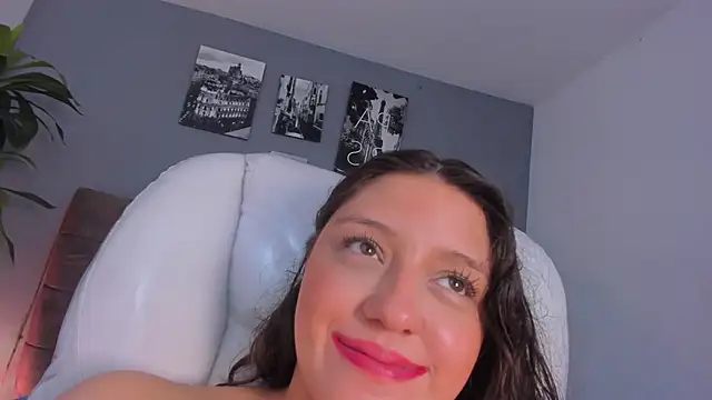 Chat XXX Live aleja_cute_