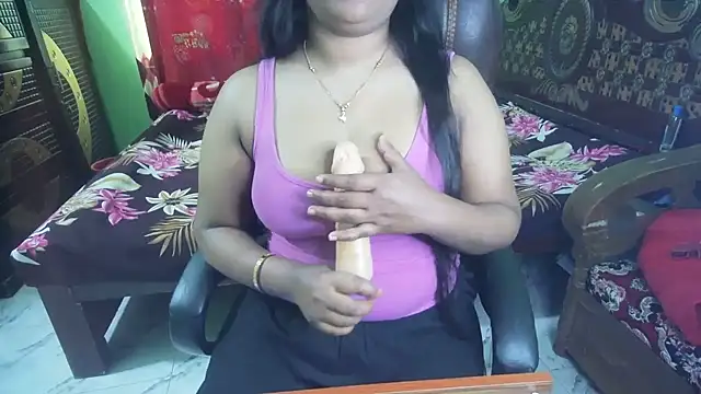 BengaliQueenStar – Naživo XXX chat